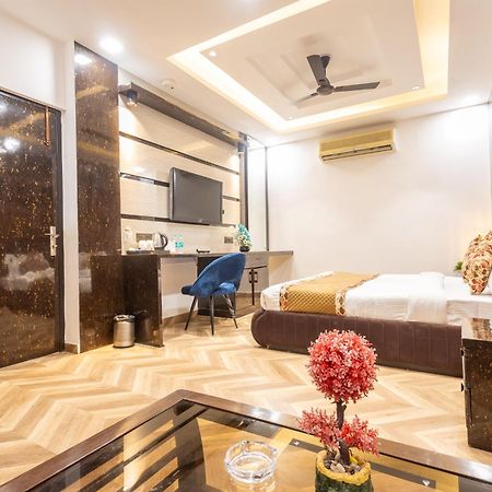 Hotel Cosmo Near Blk Hospital Karol Bagh Dillí Exteriér fotografie
