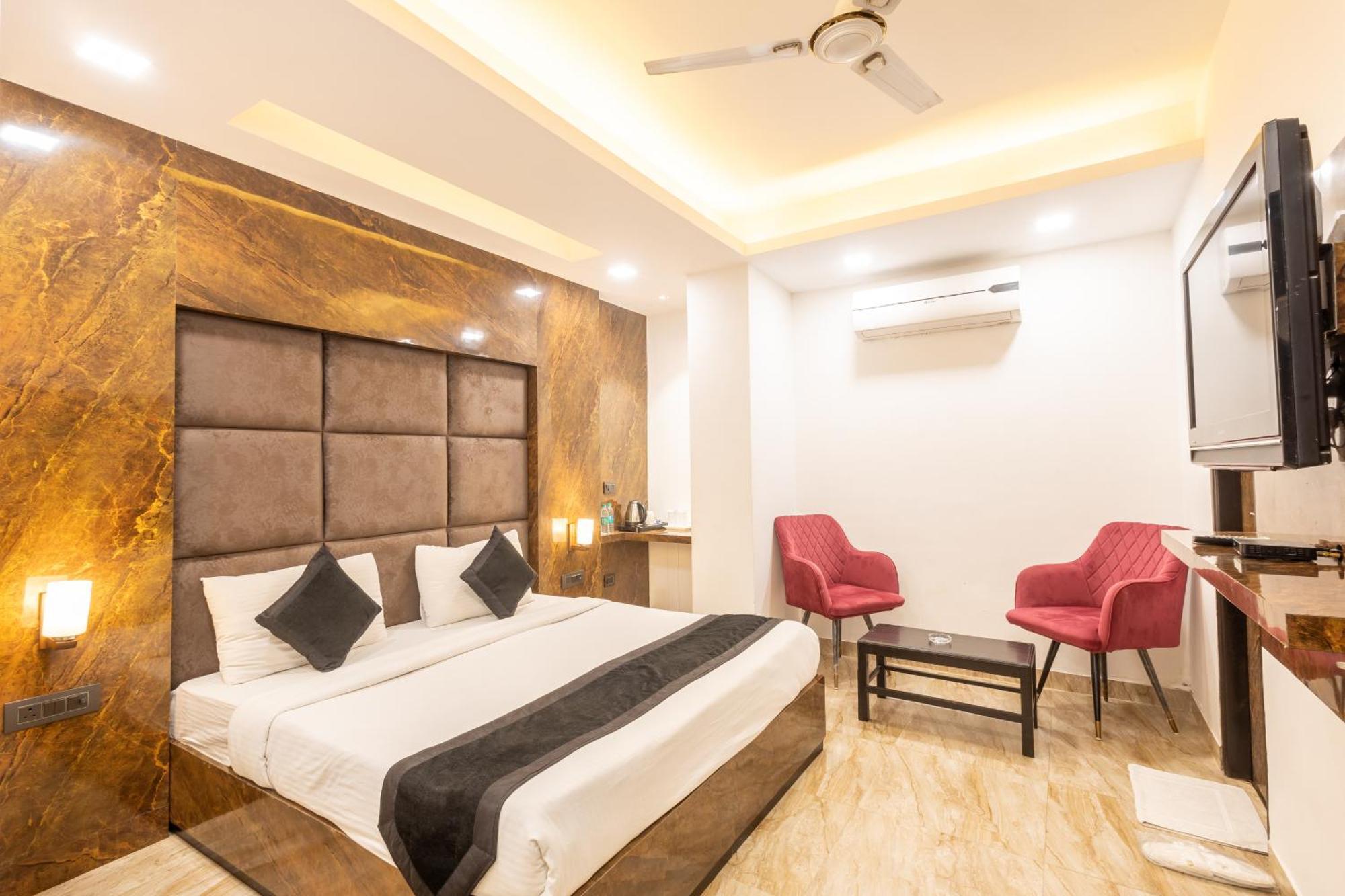 Hotel Cosmo Near Blk Hospital Karol Bagh Dillí Exteriér fotografie