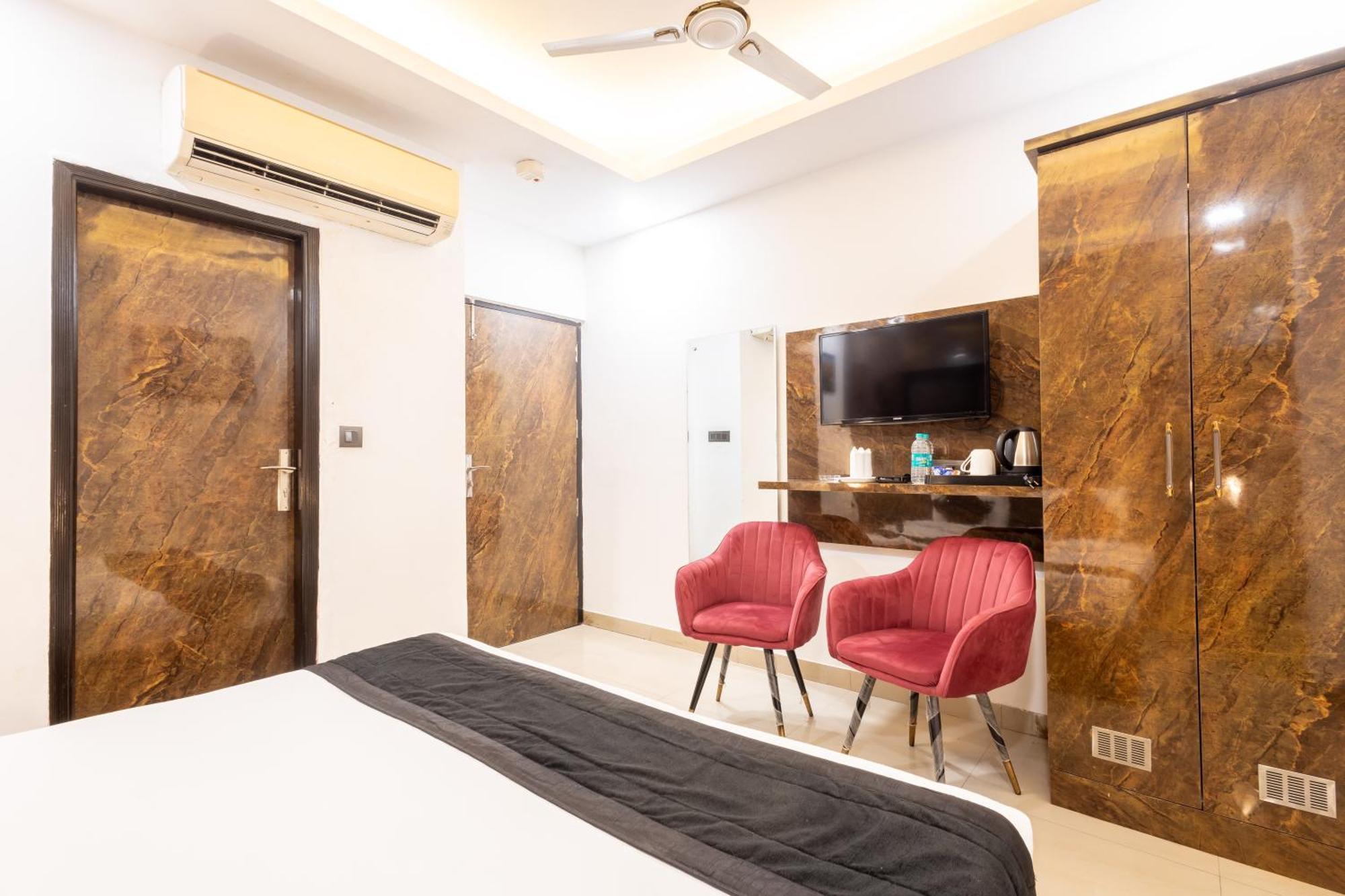 Hotel Cosmo Near Blk Hospital Karol Bagh Dillí Exteriér fotografie